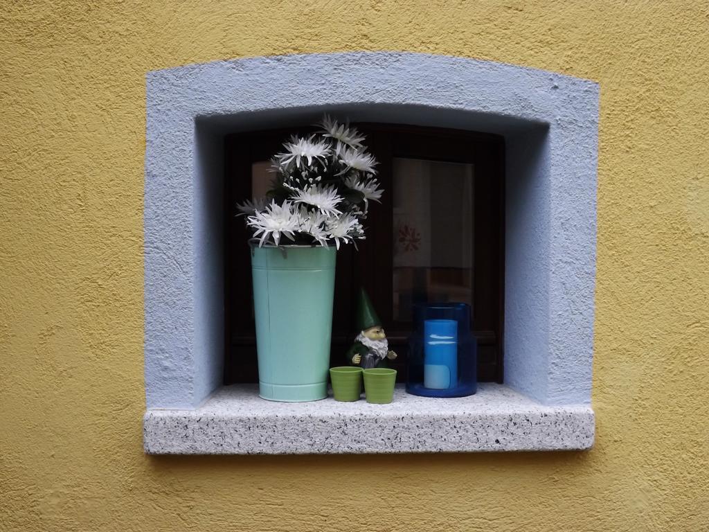 Appartamenti Ca Di Pom Omegna Habitación foto