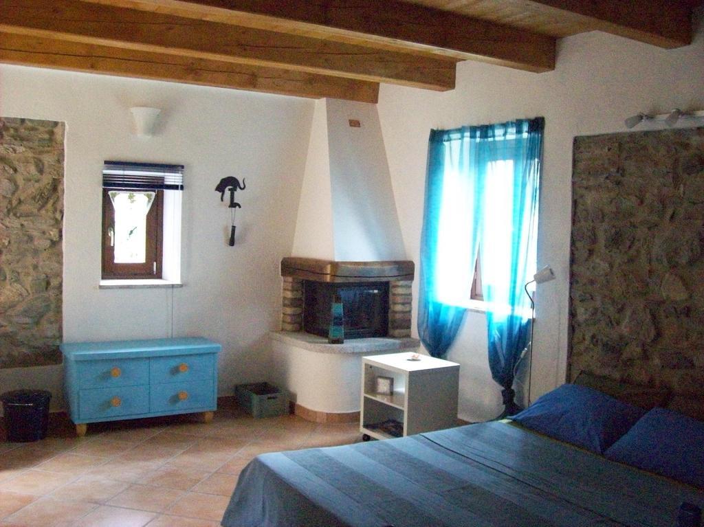 Appartamenti Ca Di Pom Omegna Habitación foto